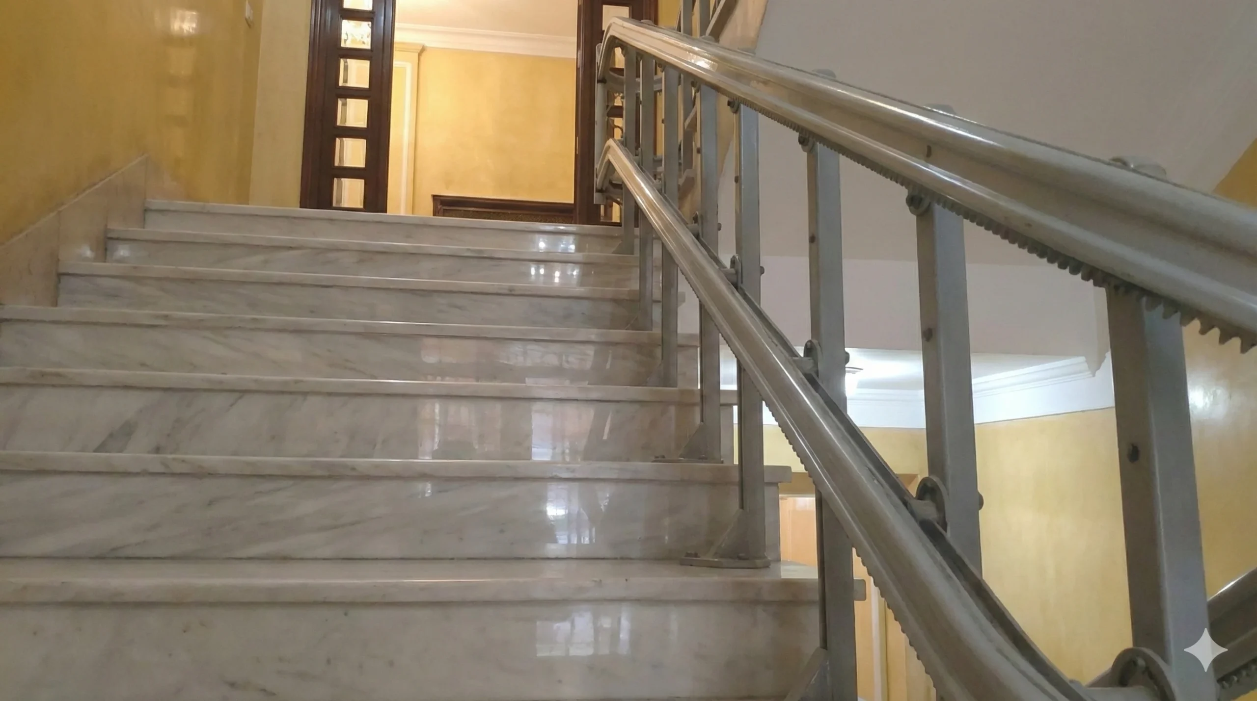 Restauración suelos antiguos en Valencia Pulidos Fenix